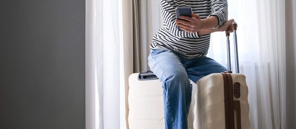 How can you find a family-friendly holiday rental in Blackpool near the Pleasure Beach?